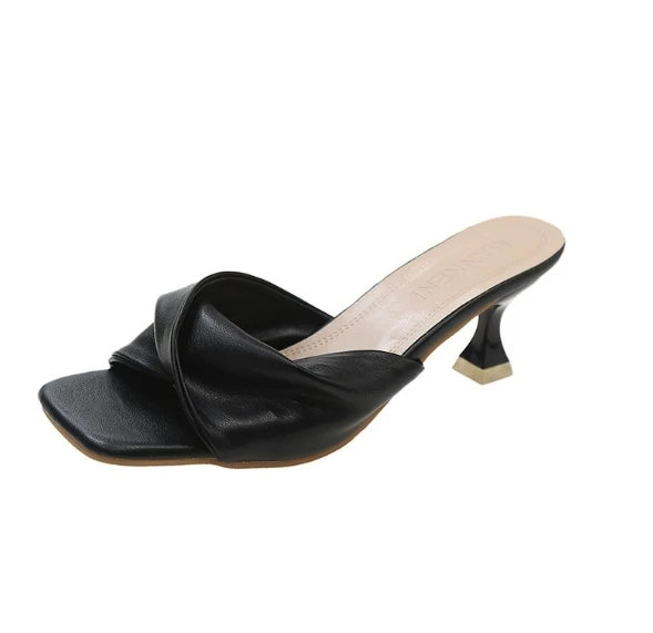 עקב אלגנטי - ליה