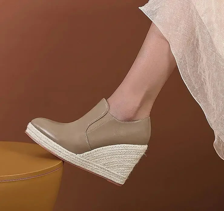 סנדלי עקב - סנטה קרוז